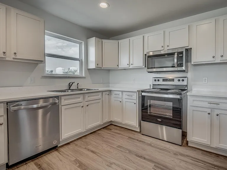 816 W Nevada Ave — Photo 15