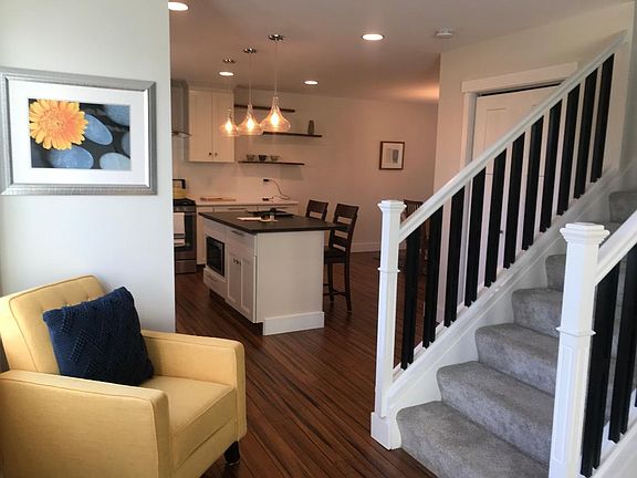 5th image of 8325 Wyoming Ave S #2