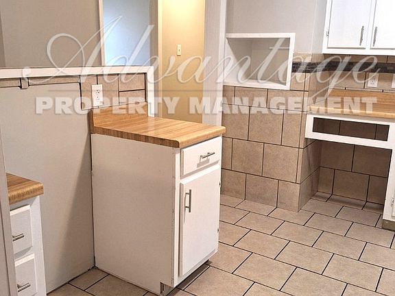 3rd image of 1230 Darlow St
