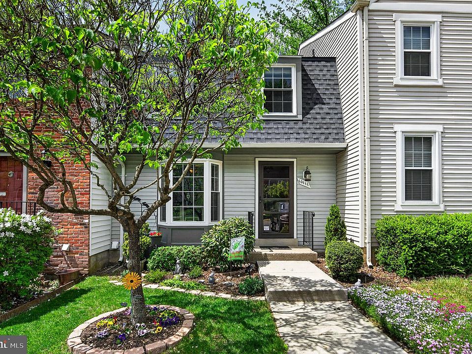 1st image of 10111 Chestnut Wood Ln