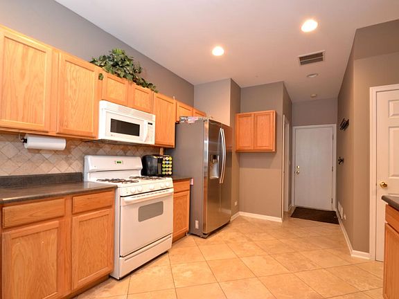 5th image of 366 N Patriot Dr