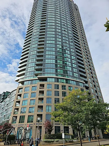 219 Fort York Blvd Photo 1