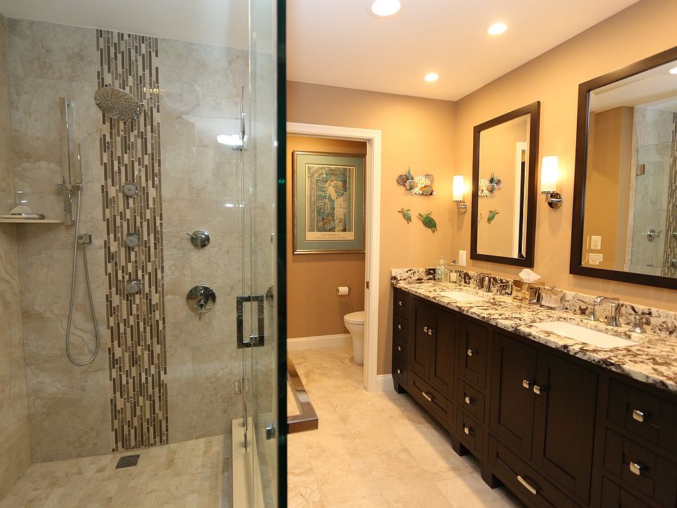 Mater Bath - Model Home Look