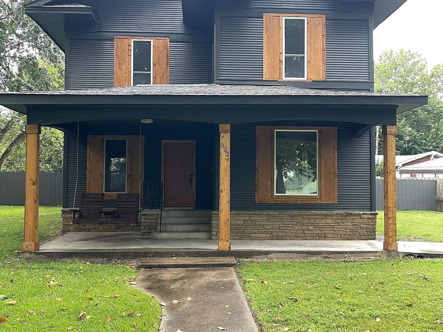 522 N Morton Ave — Photo 1