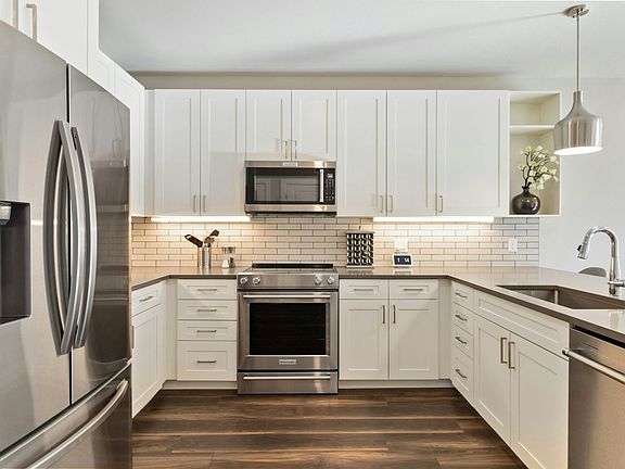 Spacious Kitchen