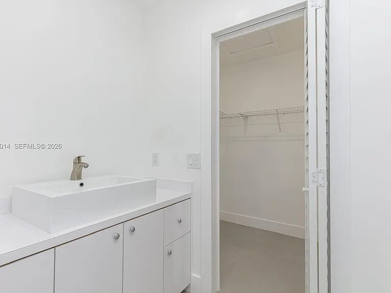 1938 SW 137th Ct — Photo 15