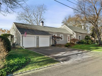 7 Elm Ter, Dartmouth, MA, 02748