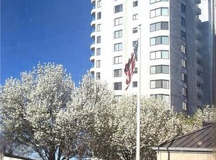 7501 River Rd APT 5G, Newport News, VA 23607