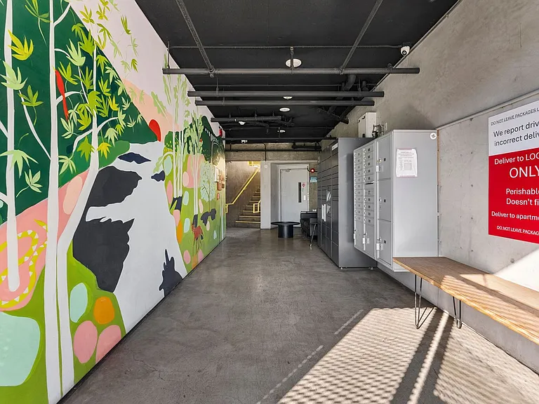 Arroyo LA Designer Studio Community Living — Photo 18
