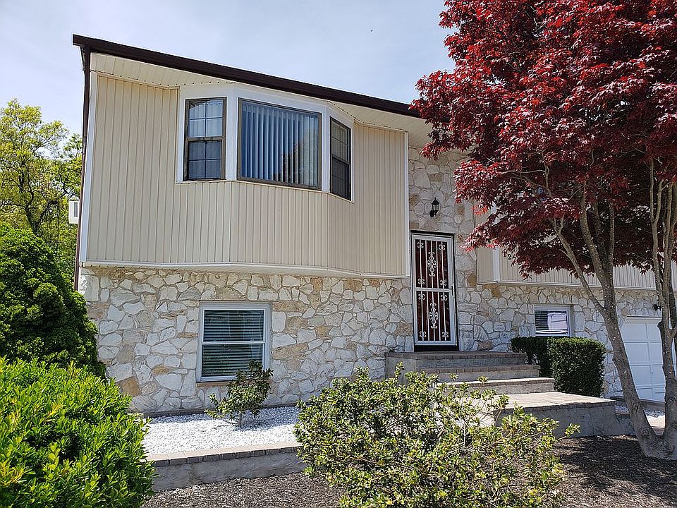 1272 Waverly Ave, Farmingville, NY 11738 Zillow