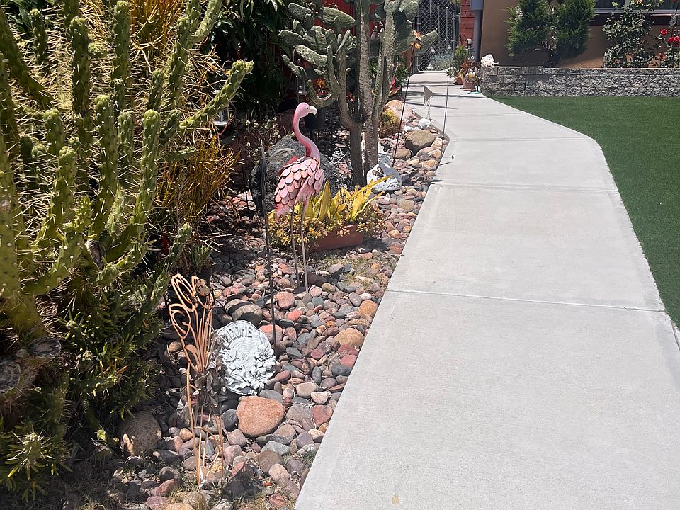 Walk way