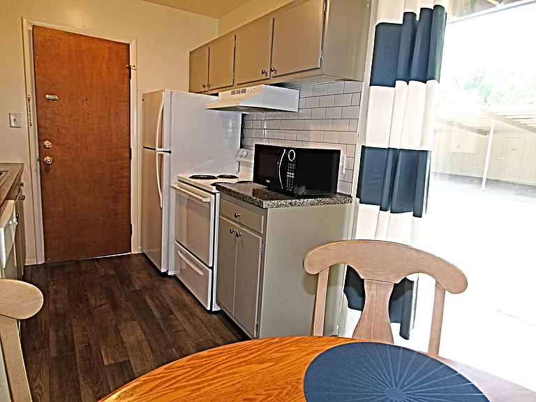 4609 Kekionga Dr — Photo 5