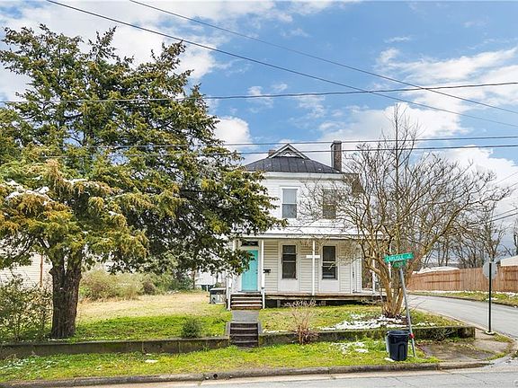 2nd image of 1801 Carlisle Ave