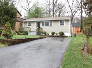 35 Evergreen Trl, Vernon, NJ 07462