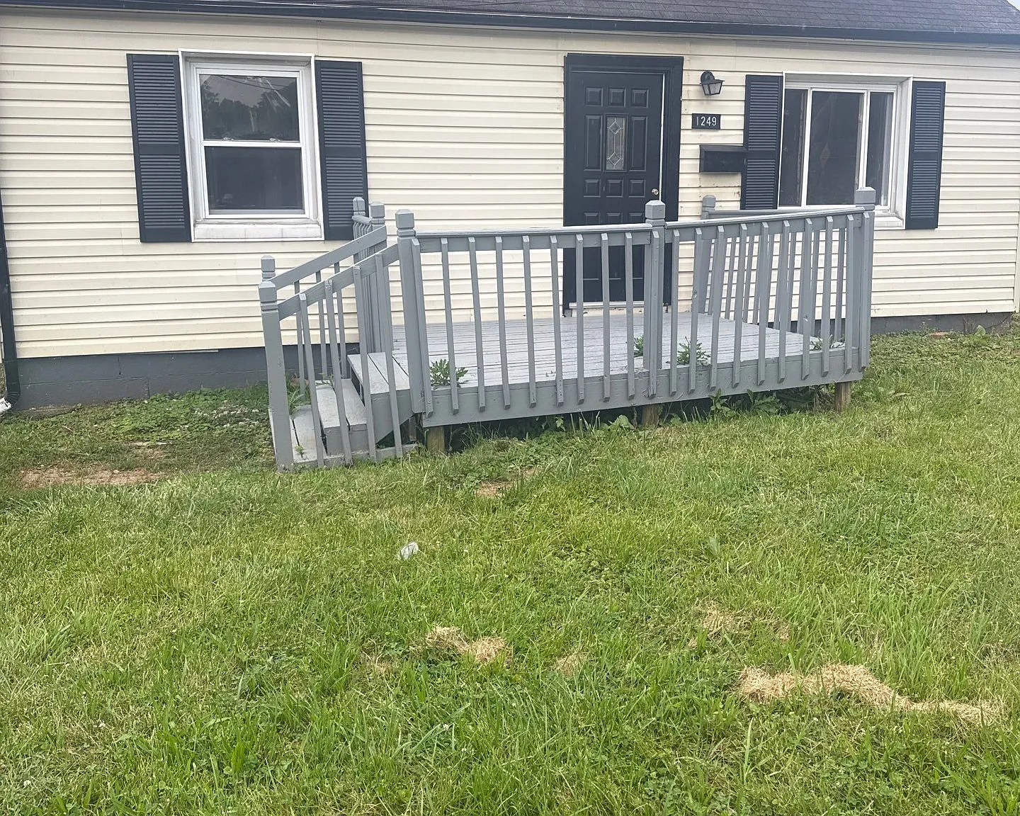 1249 Evergreen Road - 1 — Photo 1