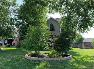 3677 Carmona Dr, Newburgh, IN 47630
