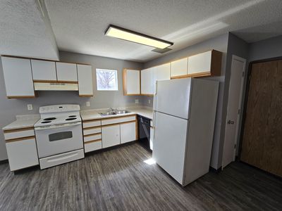 64 Miller Ave SW Unit 1, Cedar Rapids, IA, 52404