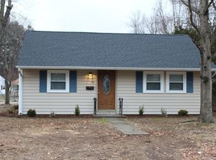 47 Cuff Ave, Springfield, MA 01104