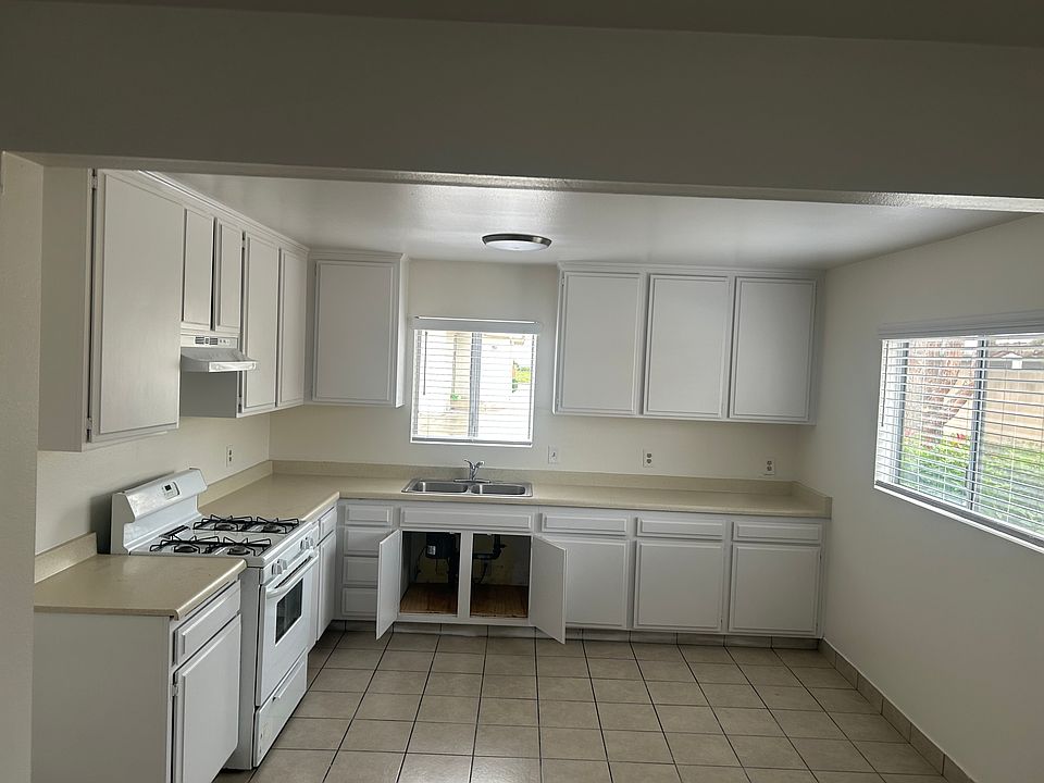 1st image of 8816 Ramona St #8816