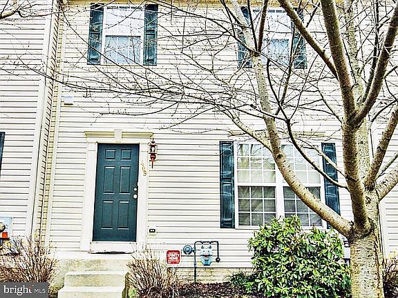 3rd image of 409 Sequoia Dr