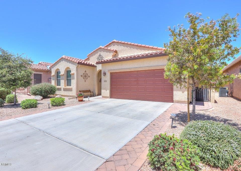 1st image of 2622 E San Paulo Dr
