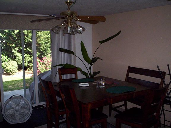 5th image of 1820 Northwood Dr