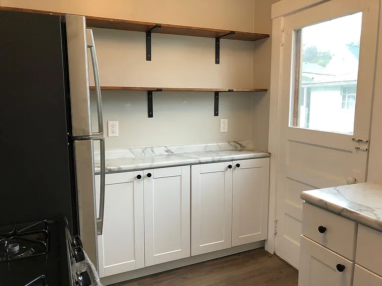 710 Doolittle St #710 — Photo 8