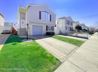 273 Arlene St, Staten Island, NY 10314