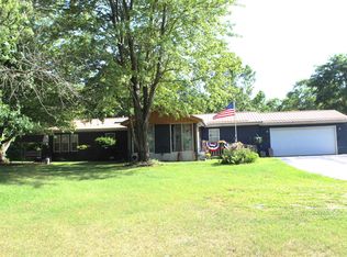 3335 W Loon Lake Rd, Angola, IN 46703