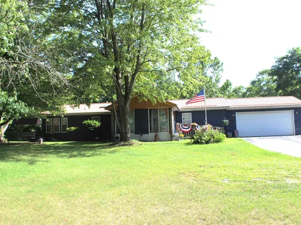 3335 W Loon Lake Rd, Angola, IN 46703