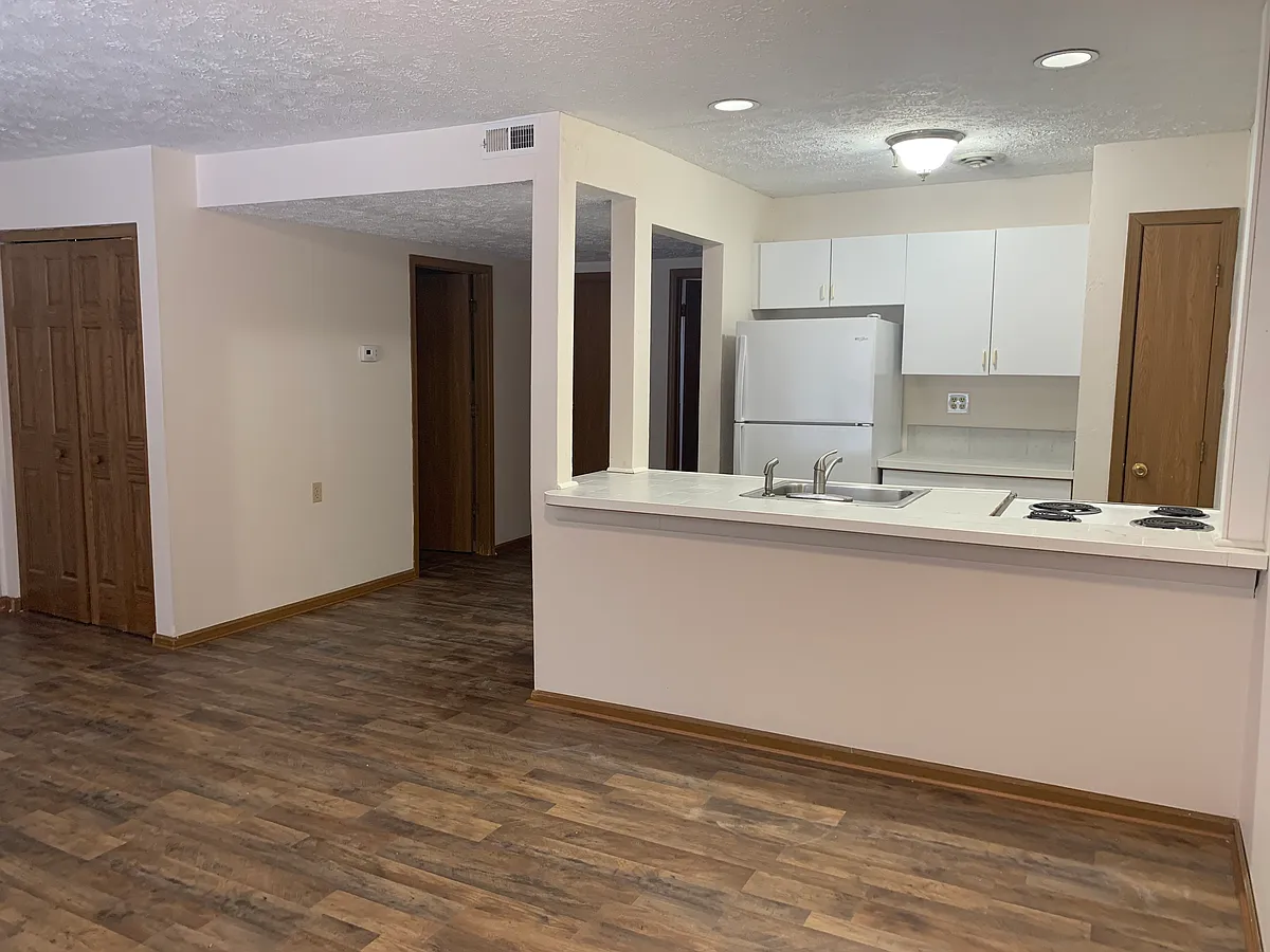 Building Photo - 268 McCullough St #2