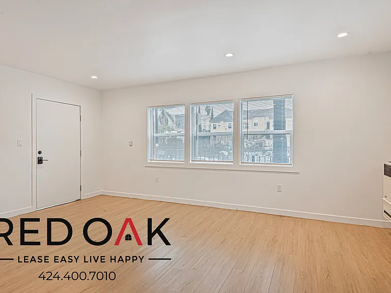 3148 James M Wood Blvd #3148 — Photo 3