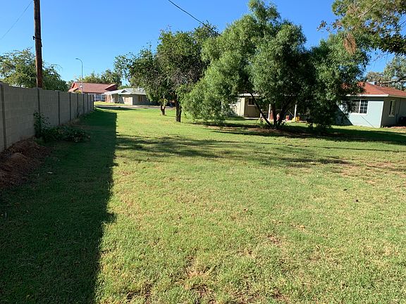 5th image of 1747 W Las Palmaritas Dr