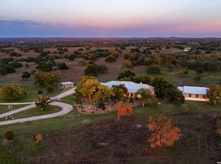 4205 Fredericksburg Rd, Kerrville, TX 78028