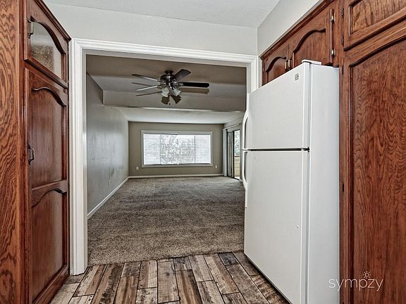5th image of 6812 Hyde Park Dr Unit D