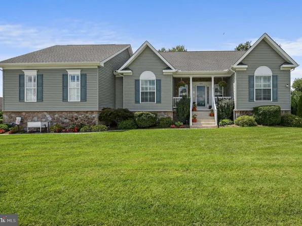 476 Tiburan Ct, Felton, DE 19943