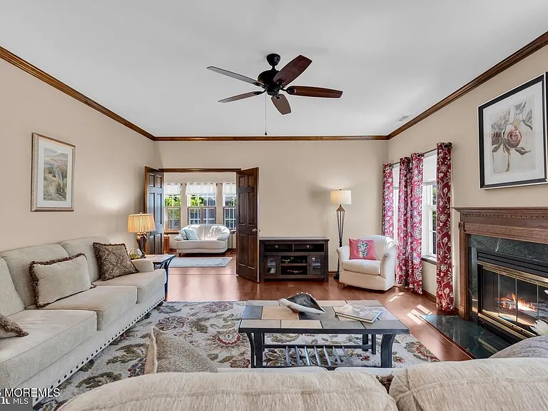 65 Summerhill Dr — Photo 18