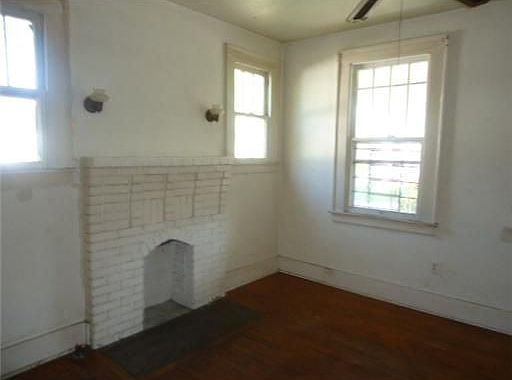 2nd image of 501 W 61st St