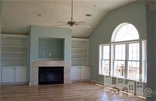 4th image of 308 Beach E Drive