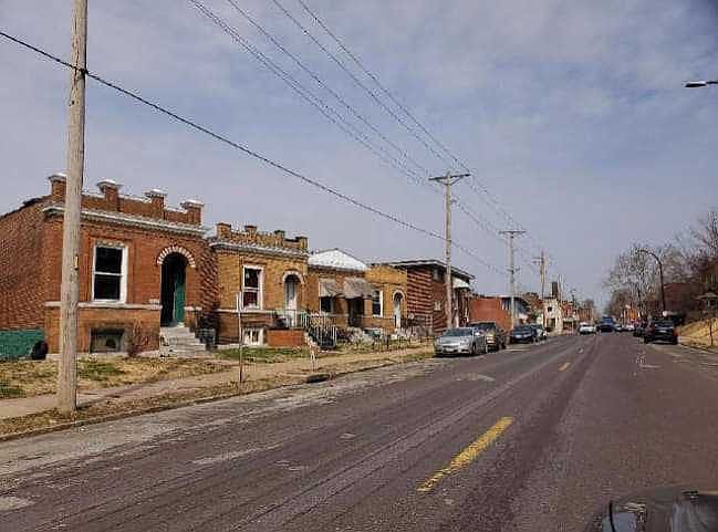 2nd image of 4636 Virginia Ave