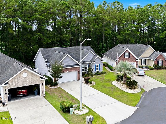 5th image of 57 Cedar Tree Lane SW