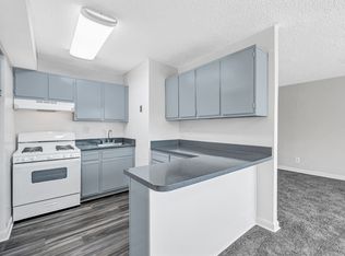 Friendship Crossing, Washington, DC 20032