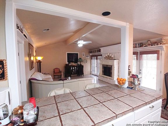 4th image of 4006 Briarcrest St