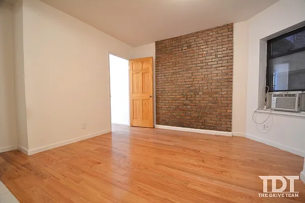 Rented by J Misrahi Realty Corp | media 37