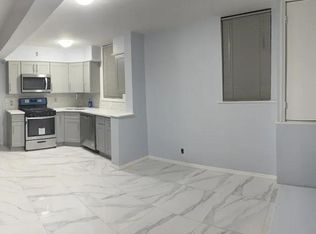 16622 25th Dr #H, Flushing, NY 11358