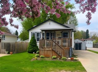 993 Murphy Rd, Sarnia, ON N7S2Y3