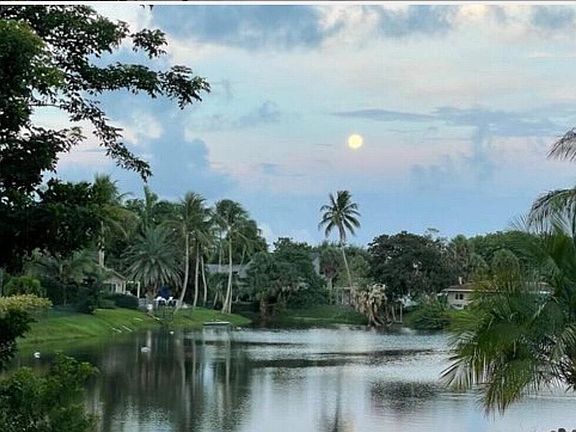 2nd image of 299 NW 10th Court