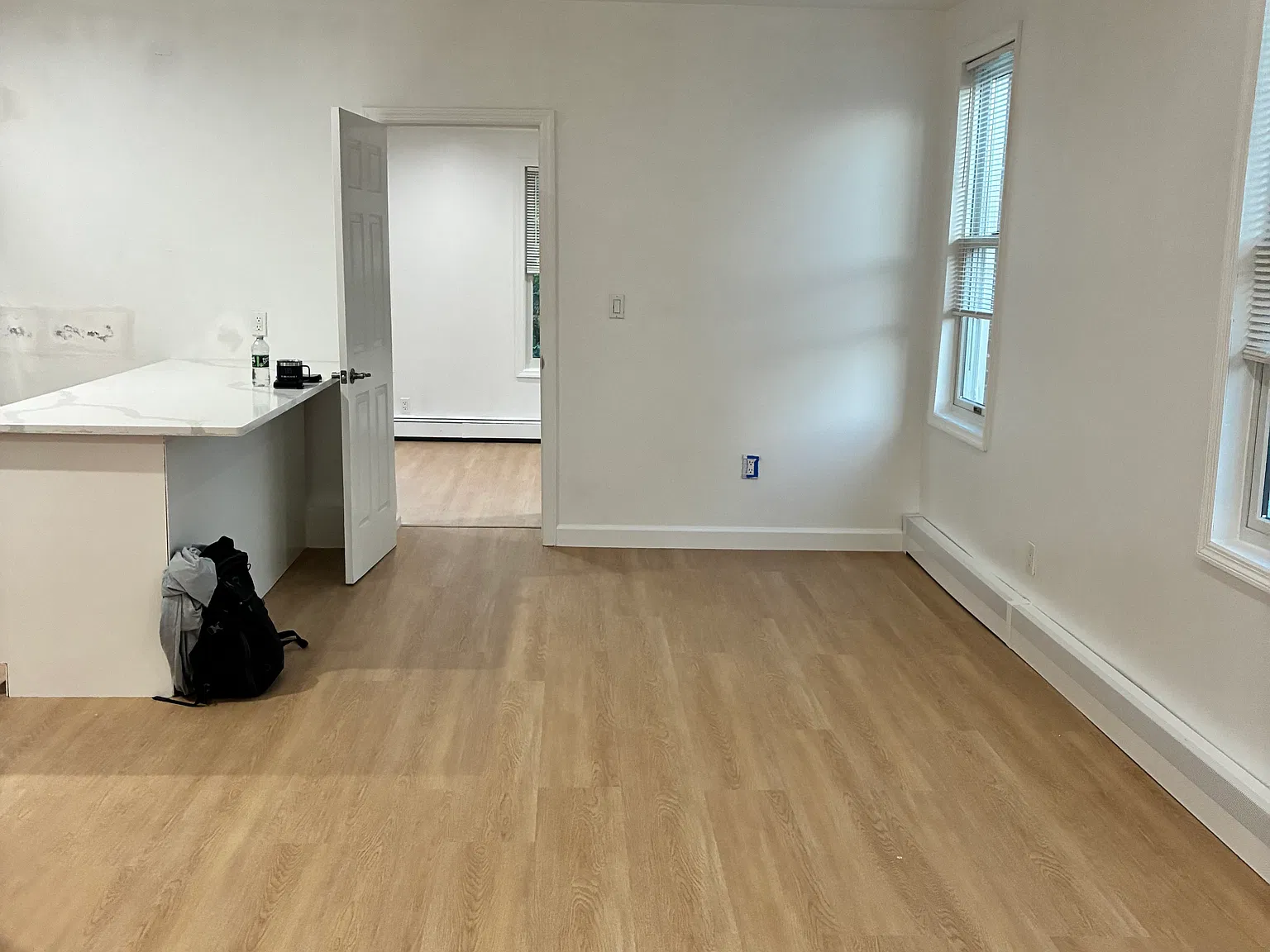 4220 Herkimer Pl — Photo 3