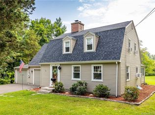 55 Mooreland Rd, Berlin, CT 06037