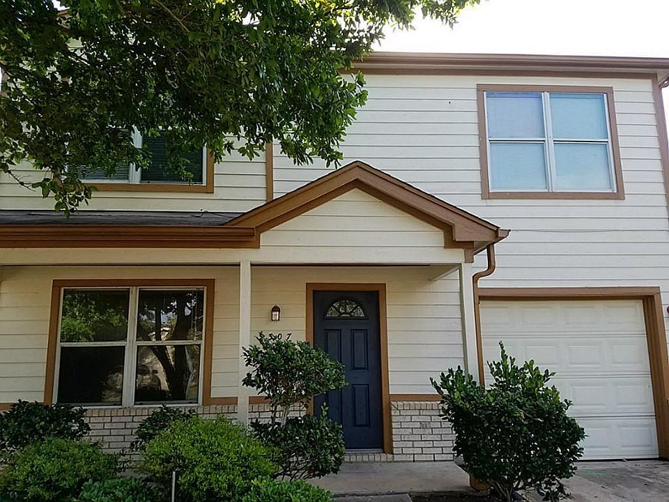 1st image of 3307 Dartmouth Field Ln